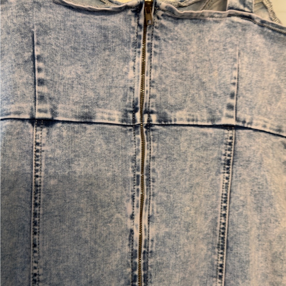 Super cute Blue Denim Midi Dress - Picture 4 of 8